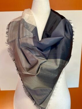 Vintage Kanebo Japan Pure Raw Silk Large Square Scarf Gray Plaid Colorblock